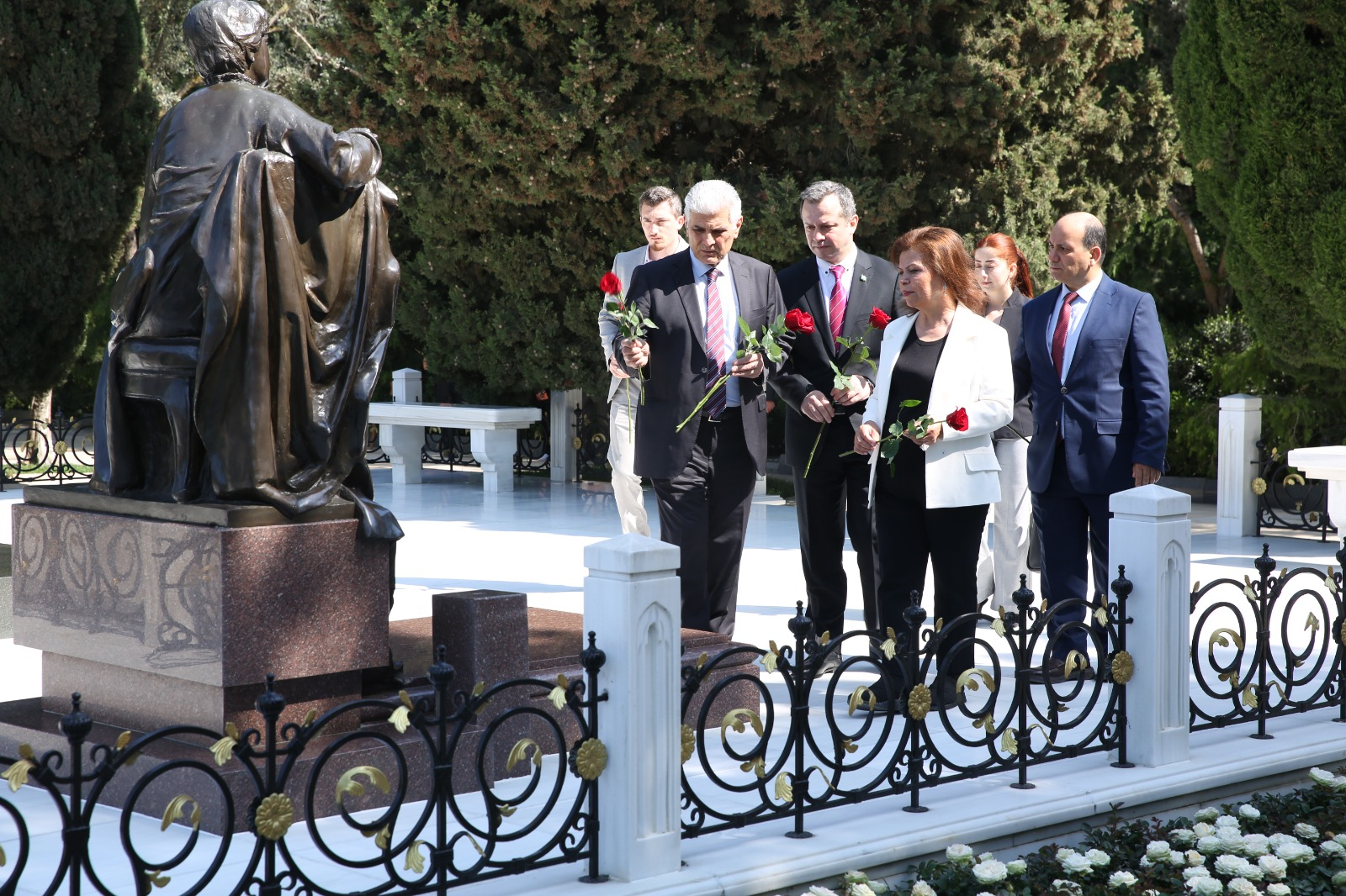 ADPU-da “I Türkoloji Qurultayın 100 illiyi: Dil məsələləri” konfransı keçirilir