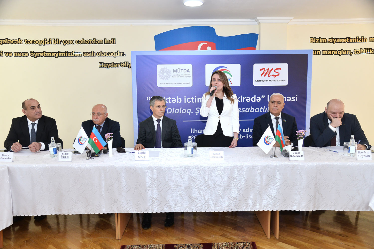 “Məktəb ictimai müzakirədə” layihəsi çərçivəsində növbəti görüş keçirilib