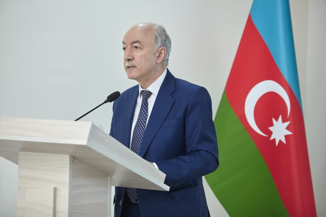Ali məktəblər innovasiya və tədqiqat proseslərinin əsas mərkəzləridir