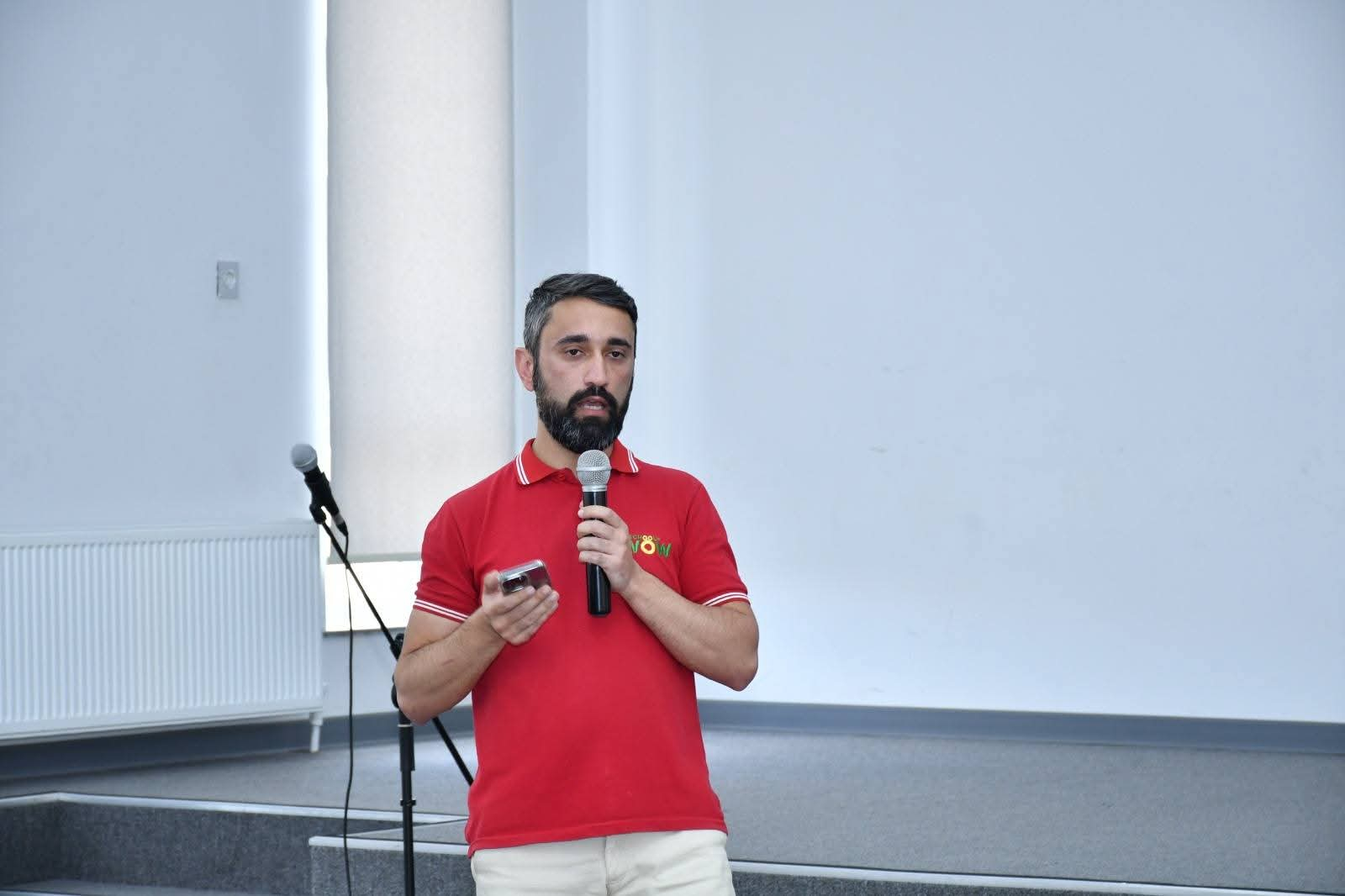 Abşeronda abituriyentlərlə ixtisas seçimi görüşü keçirilib