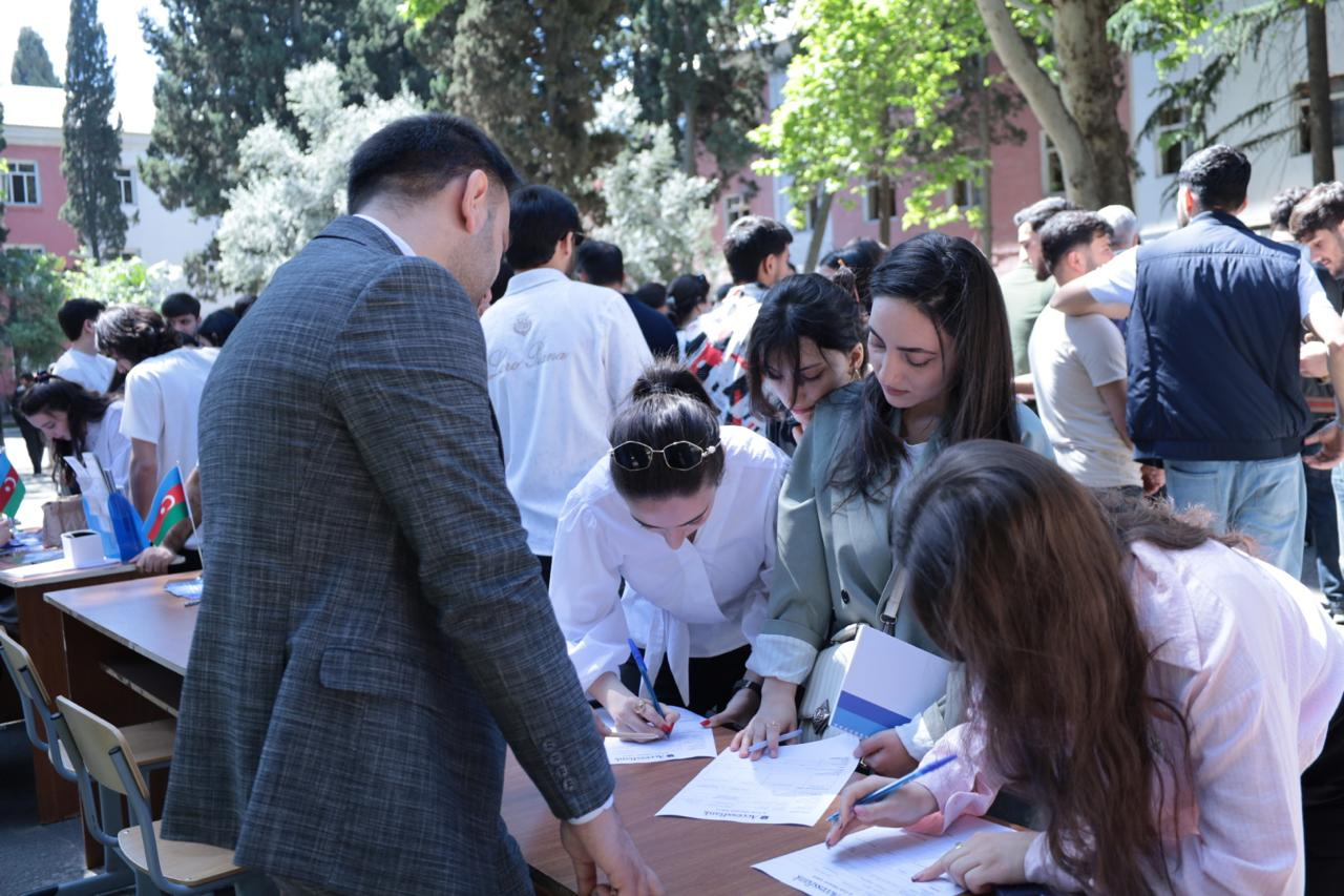 ATU-da Karyera Festivalı keçirilib
