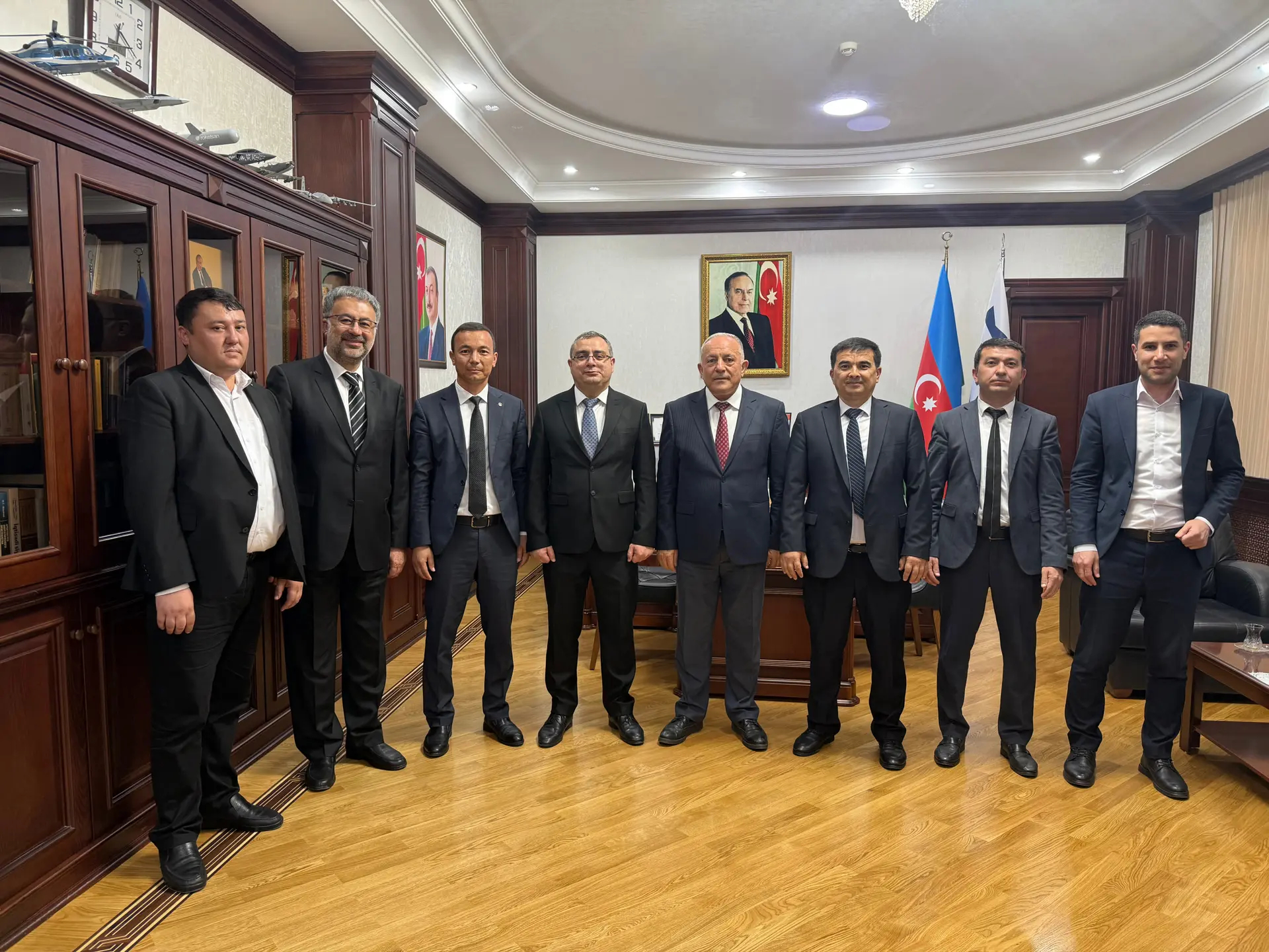 Özbəkistan universitetinin nümayəndələri AzTU-da olub