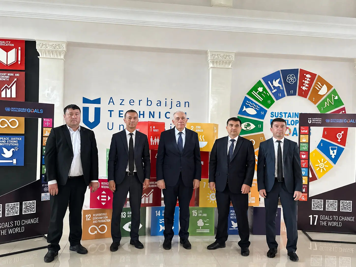 Özbəkistan universitetinin nümayəndələri AzTU-da olub