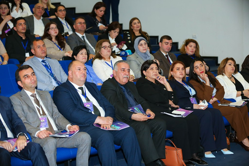 MDU-da 23 ölkənin iştirakı ilə beynəlxalq konfrans keçirilir