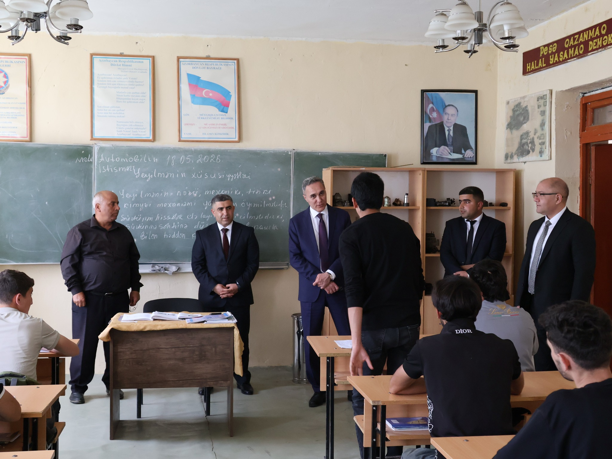 Cəlilabad Dövlət Peşə Təhsil Mərkəzinin yeni direktoru kollektivə təqdim olunub