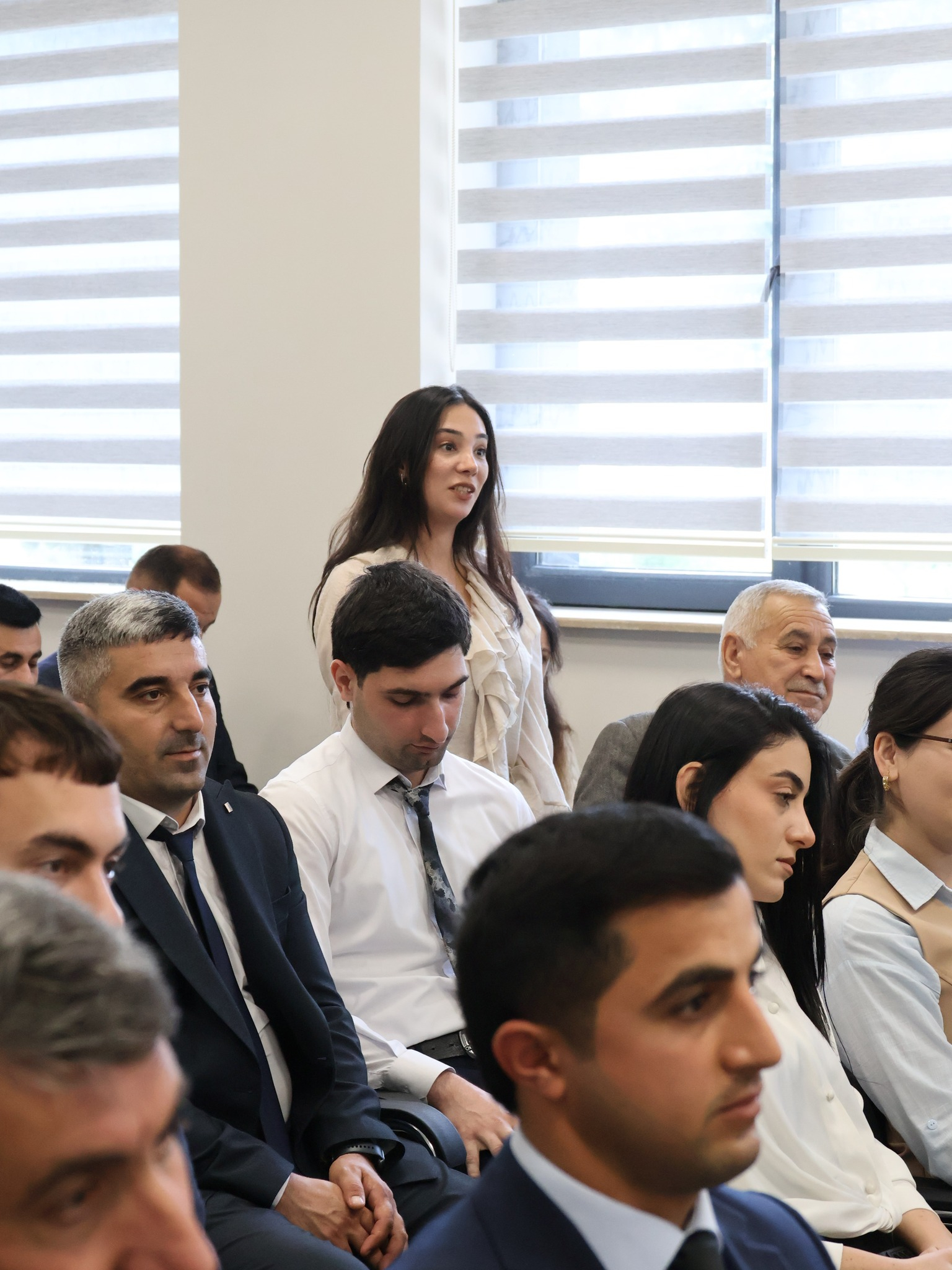 Cəlilabad Dövlət Peşə Təhsil Mərkəzinin yeni direktoru kollektivə təqdim olunub