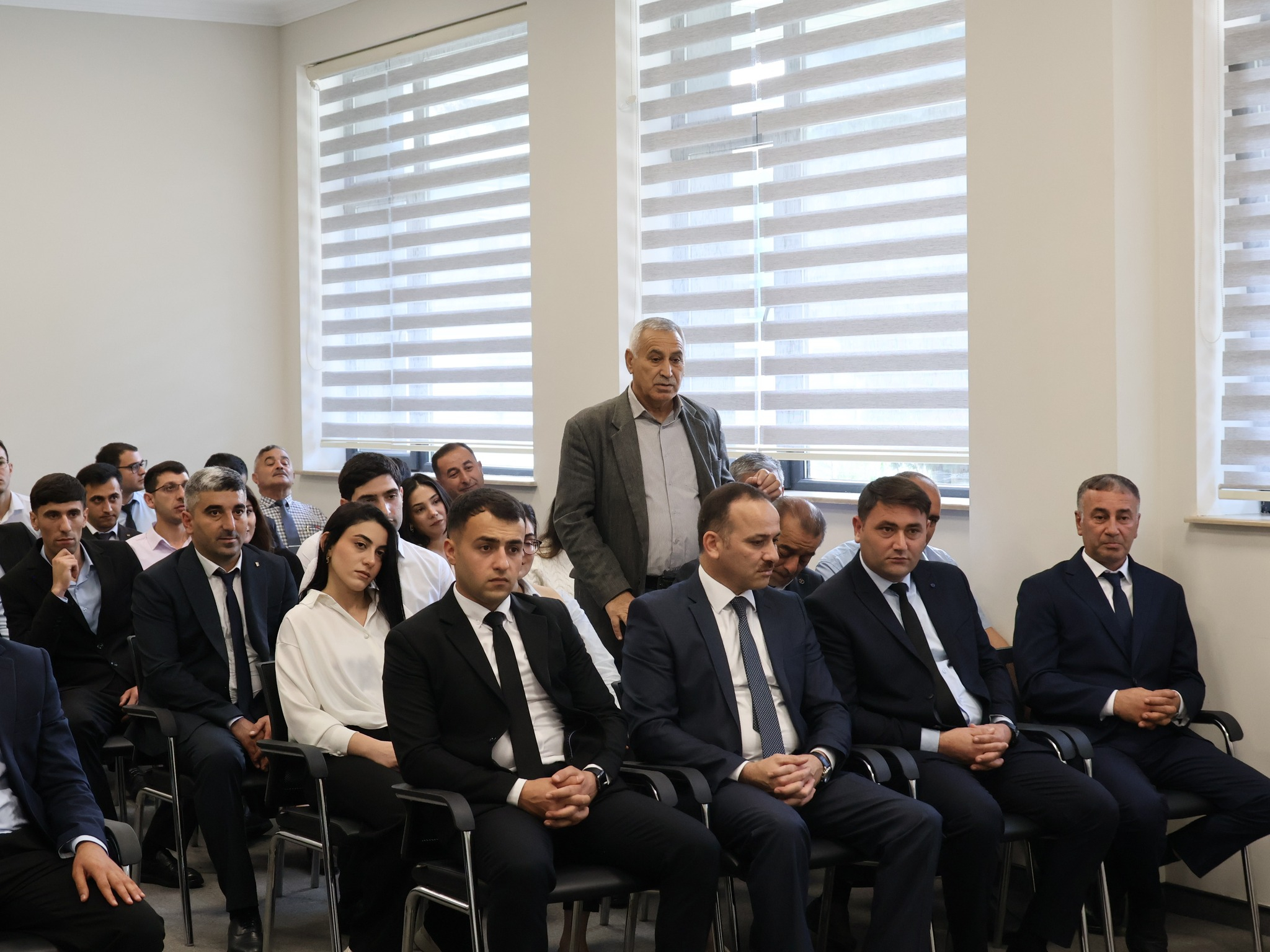 Cəlilabad Dövlət Peşə Təhsil Mərkəzinin yeni direktoru kollektivə təqdim olunub