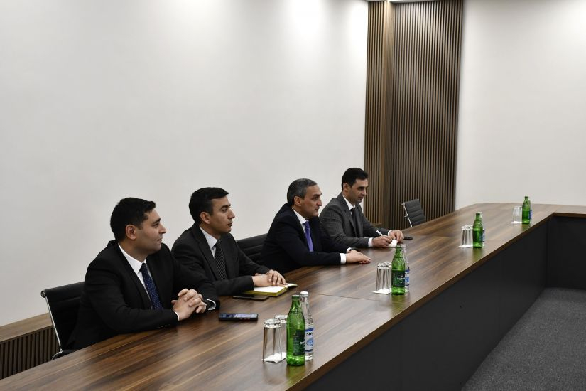 Vəkillər Kollegiyasının nümayəndə heyəti Qarabağ Universitetində olub