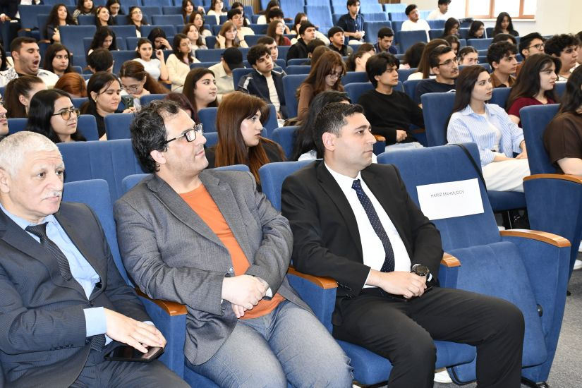 Vəkillər Kollegiyasının nümayəndə heyəti Qarabağ Universitetində olub