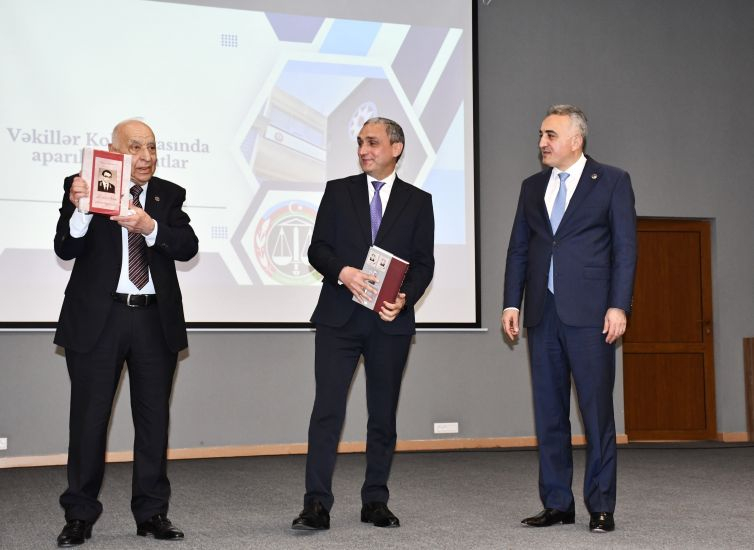 Vəkillər Kollegiyasının nümayəndə heyəti Qarabağ Universitetində olub