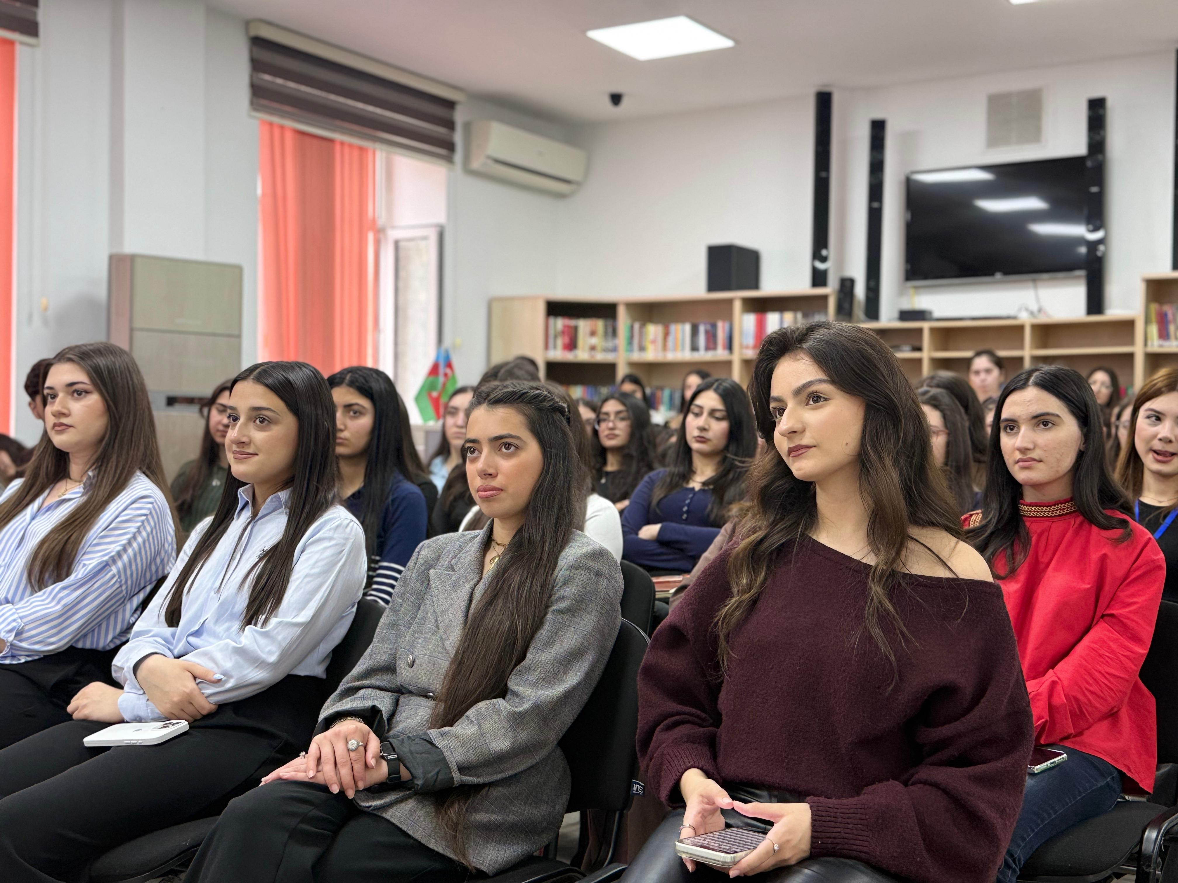 Tələbə və gənc məzunlar üçün “CareerPlus” proqramı fəaliyyətə başlayıb