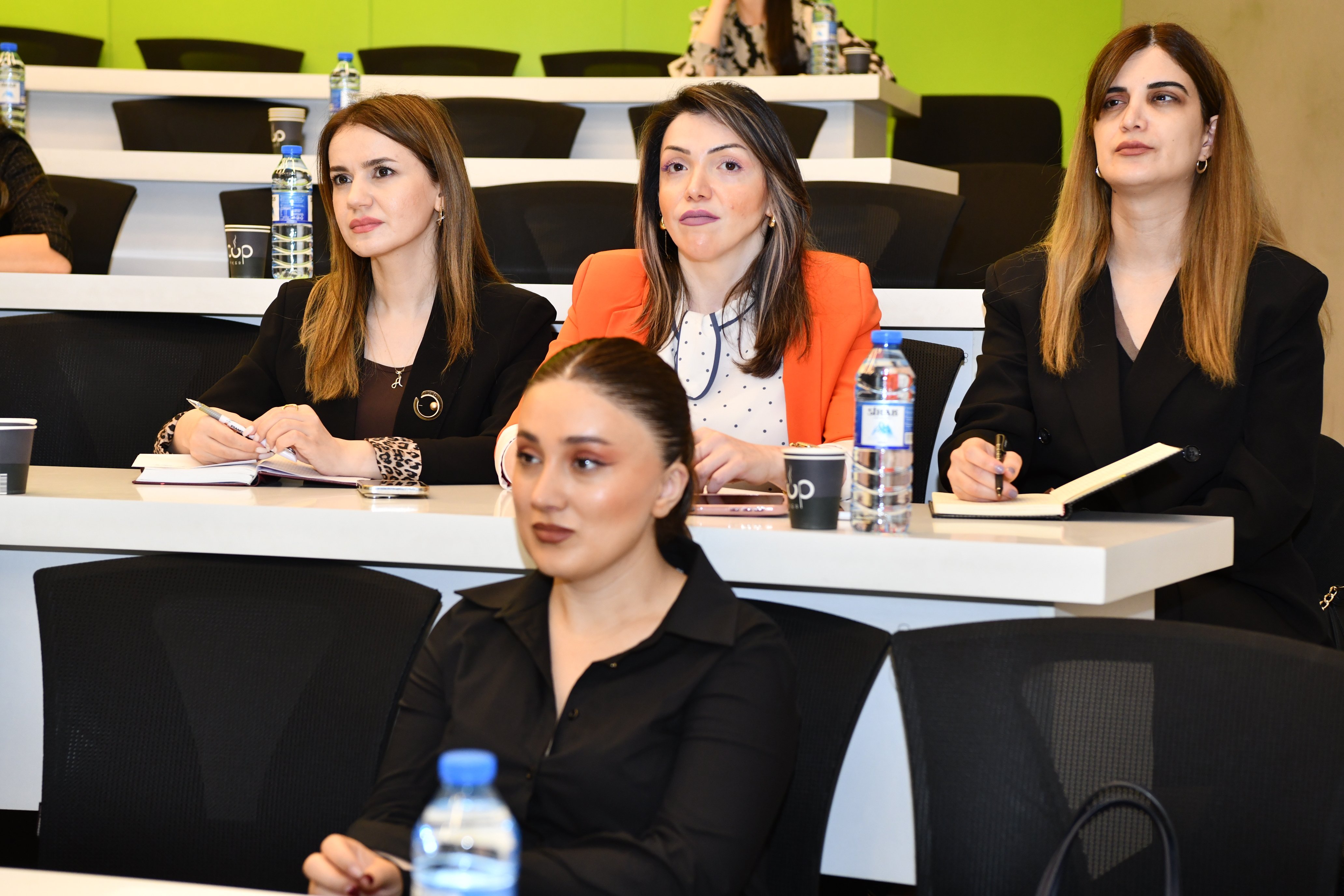 ETN əməkdaşları üçün LLM texnologiyalarına dair təlim keçirilib