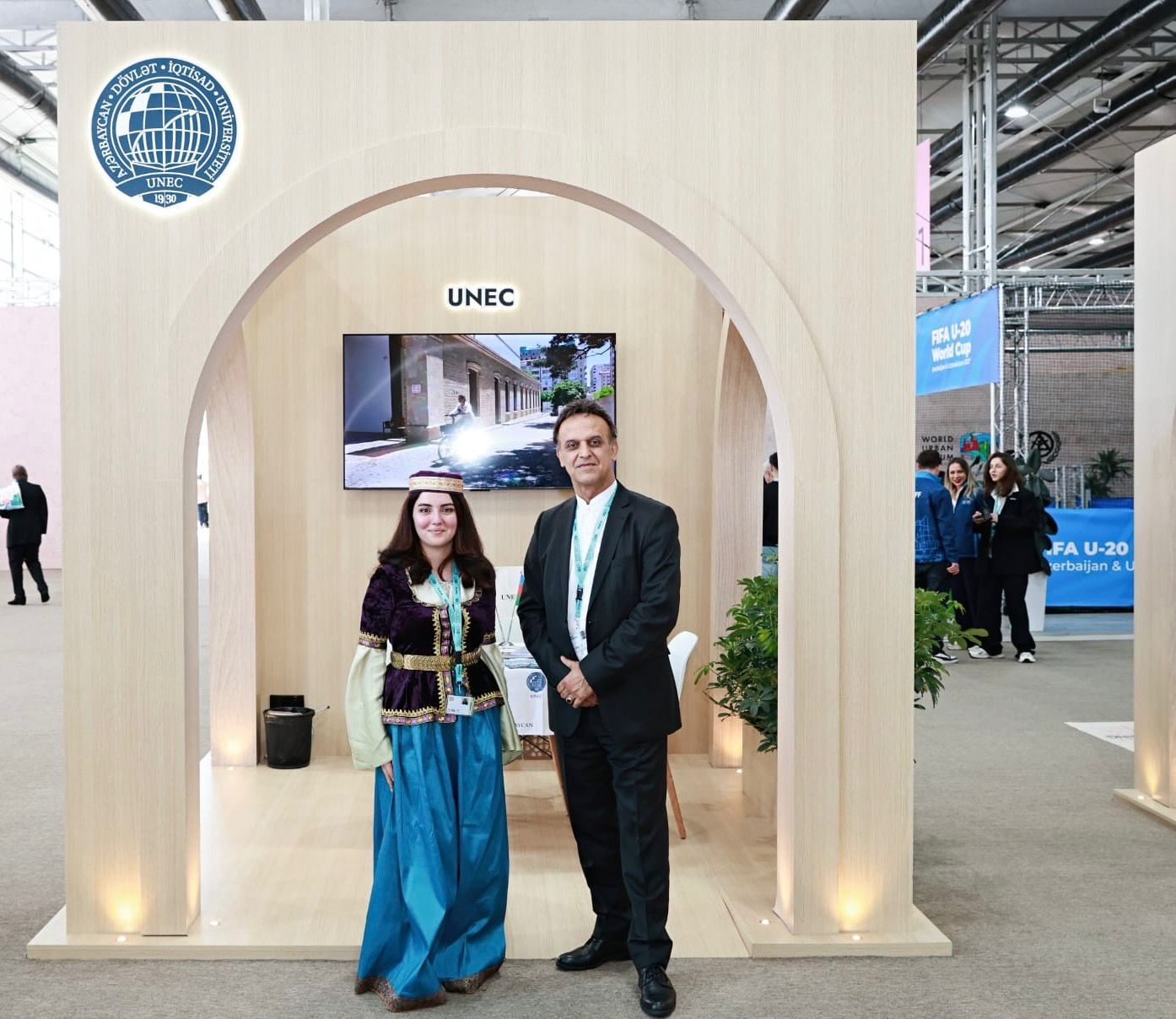 Azərbaycan universitetləri WUF13 çərçivəsində innovativ layihələrini nümayiş etdirirlər