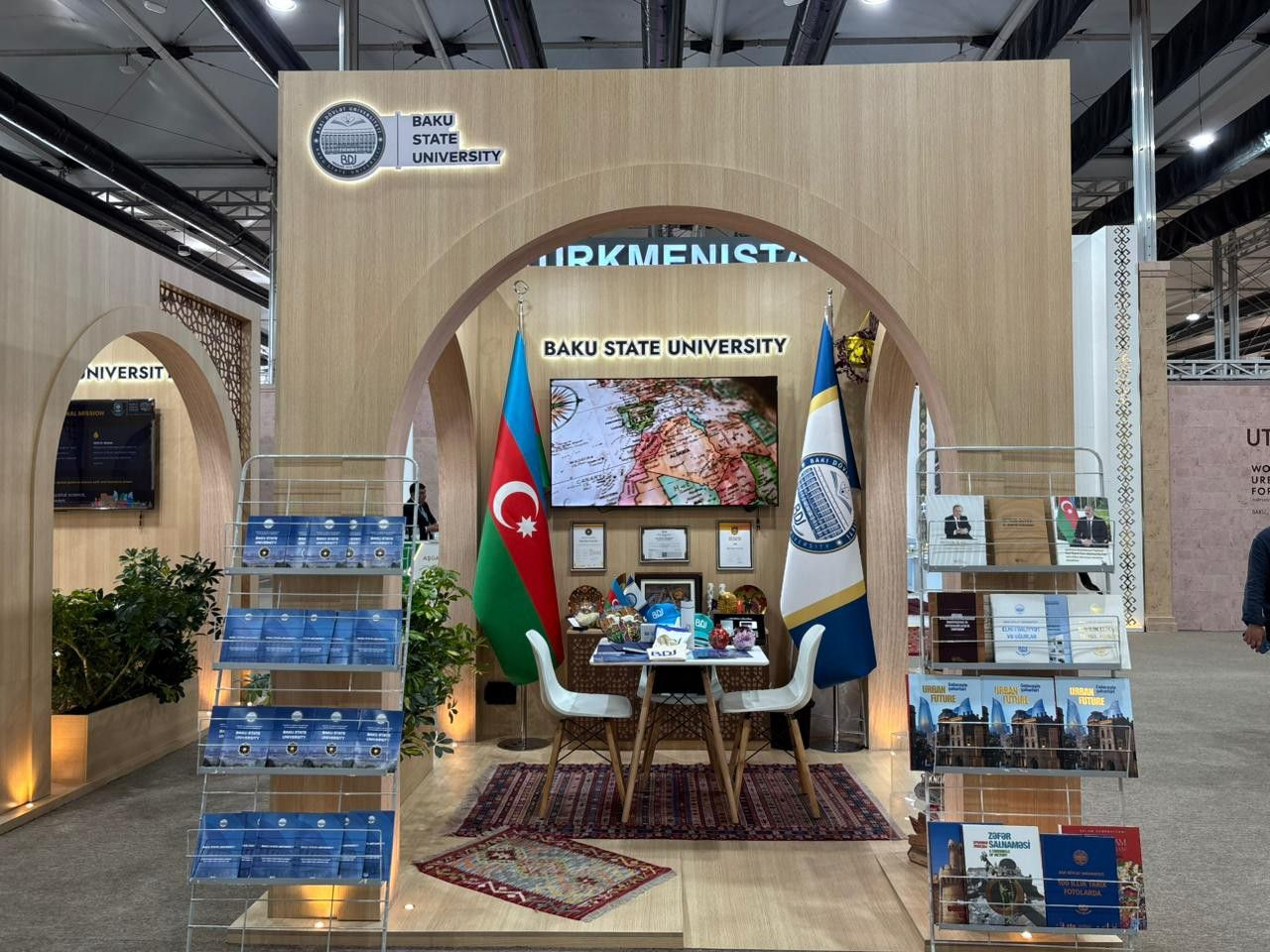 Azərbaycan universitetləri WUF13 çərçivəsində innovativ layihələrini nümayiş etdirirlər