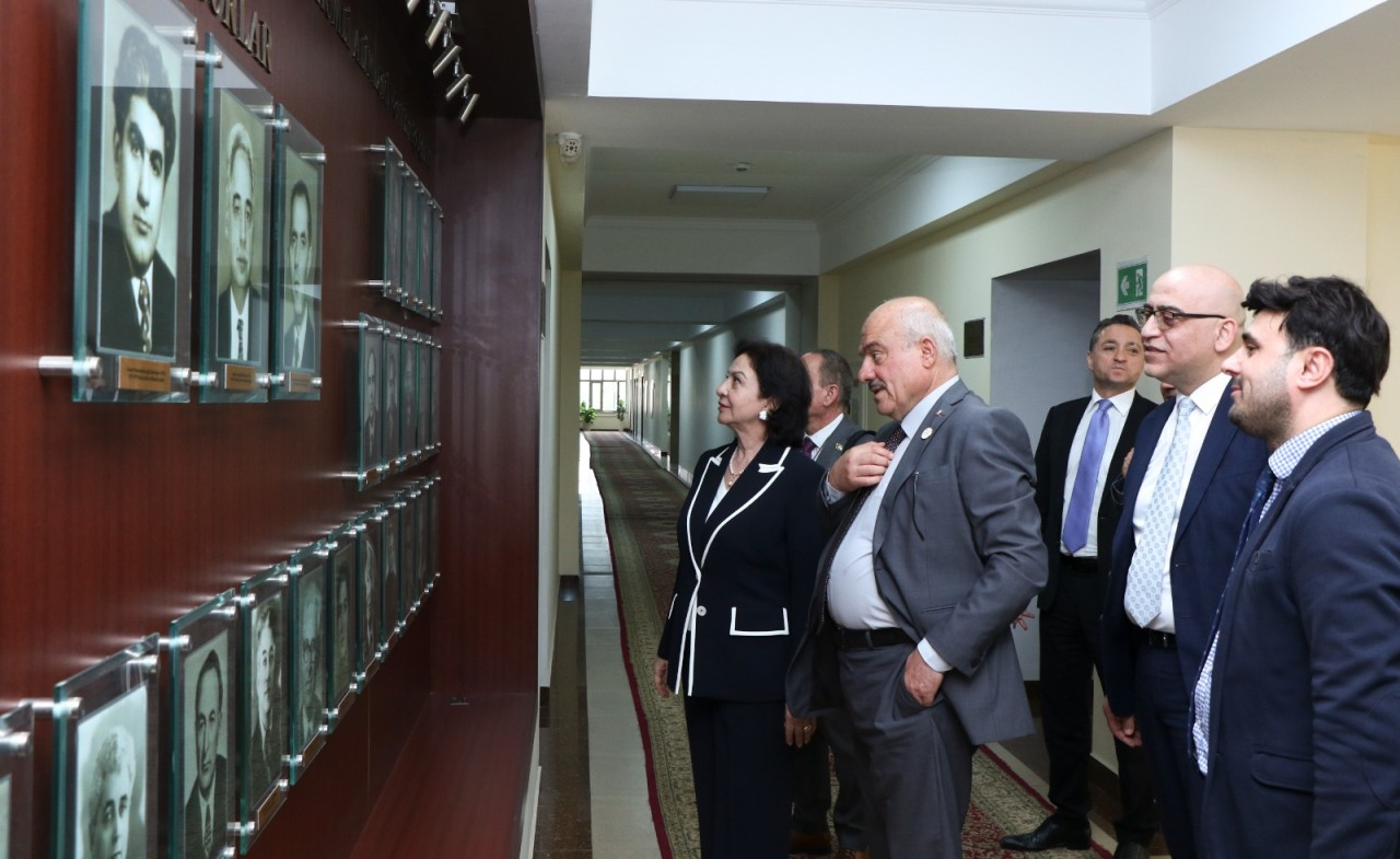 AzMİU məzunu Sami Hijjavi doğma universitetini ziyarət edib