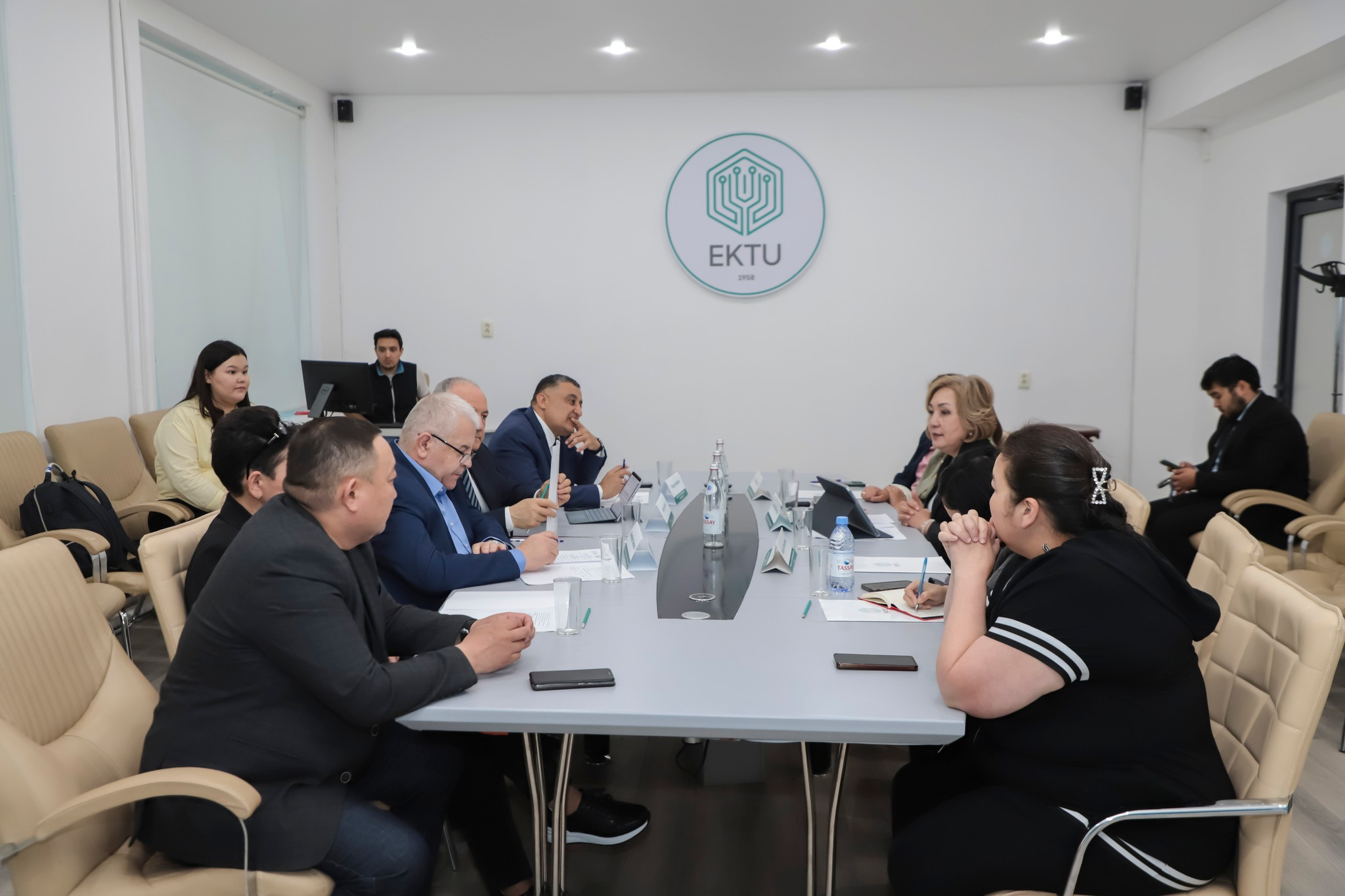 AzTU və Qazaxıstan universiteti arasında əməkdaşlıq imkanları müzakirə edilib