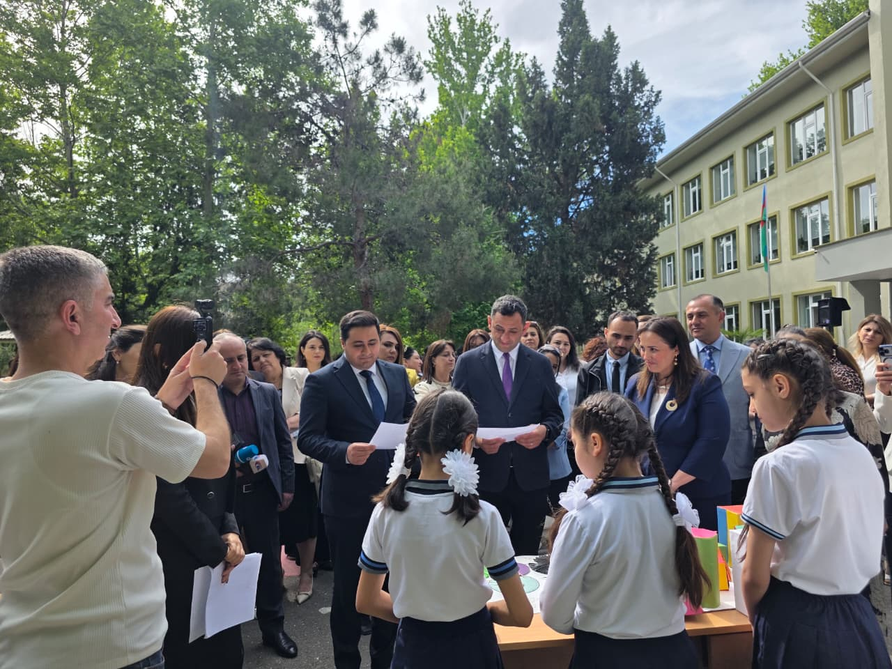 “Açıq qapı”dan görünən təhsil: bir liseyin uğurları