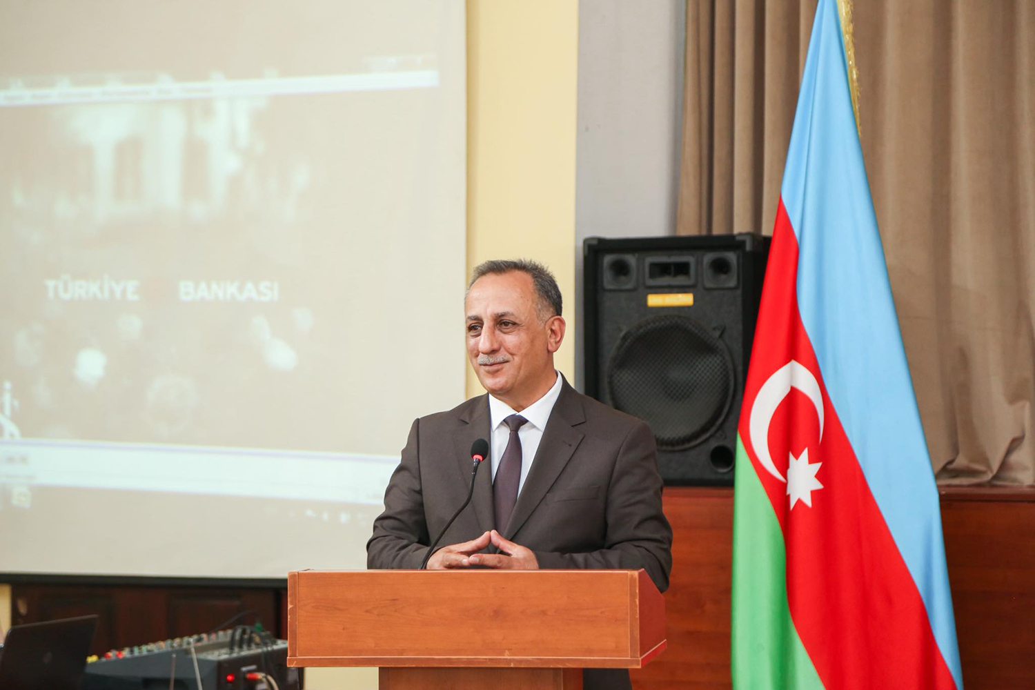 Qarşılıqlı dərsdinləmə layihəsinin yekun tədbiri keçirilib
