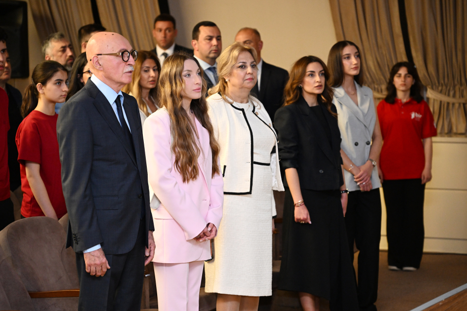 “Zəkaların mübarizəsi II” olimpiadasının final mərhələsi keçirilib