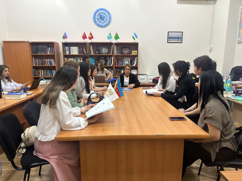 Qazax Milli Qadınlar Pedaqoji Universitetinin magistrantları ADPU-da təcrübə keçiblər