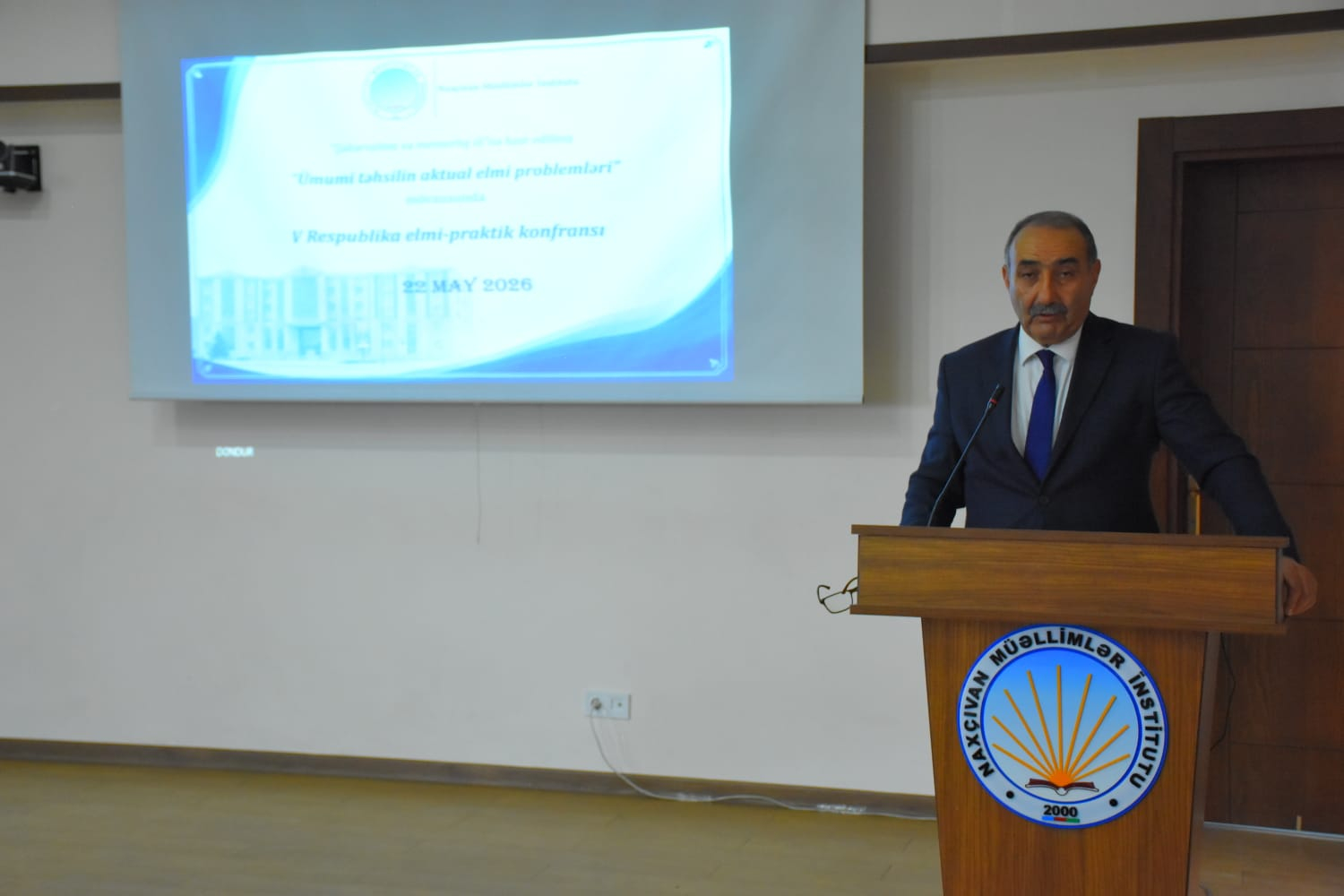 Naxçıvanda ümumi təhsilin aktual problemlərinə həsr olunan respublika konfransı keçirilib