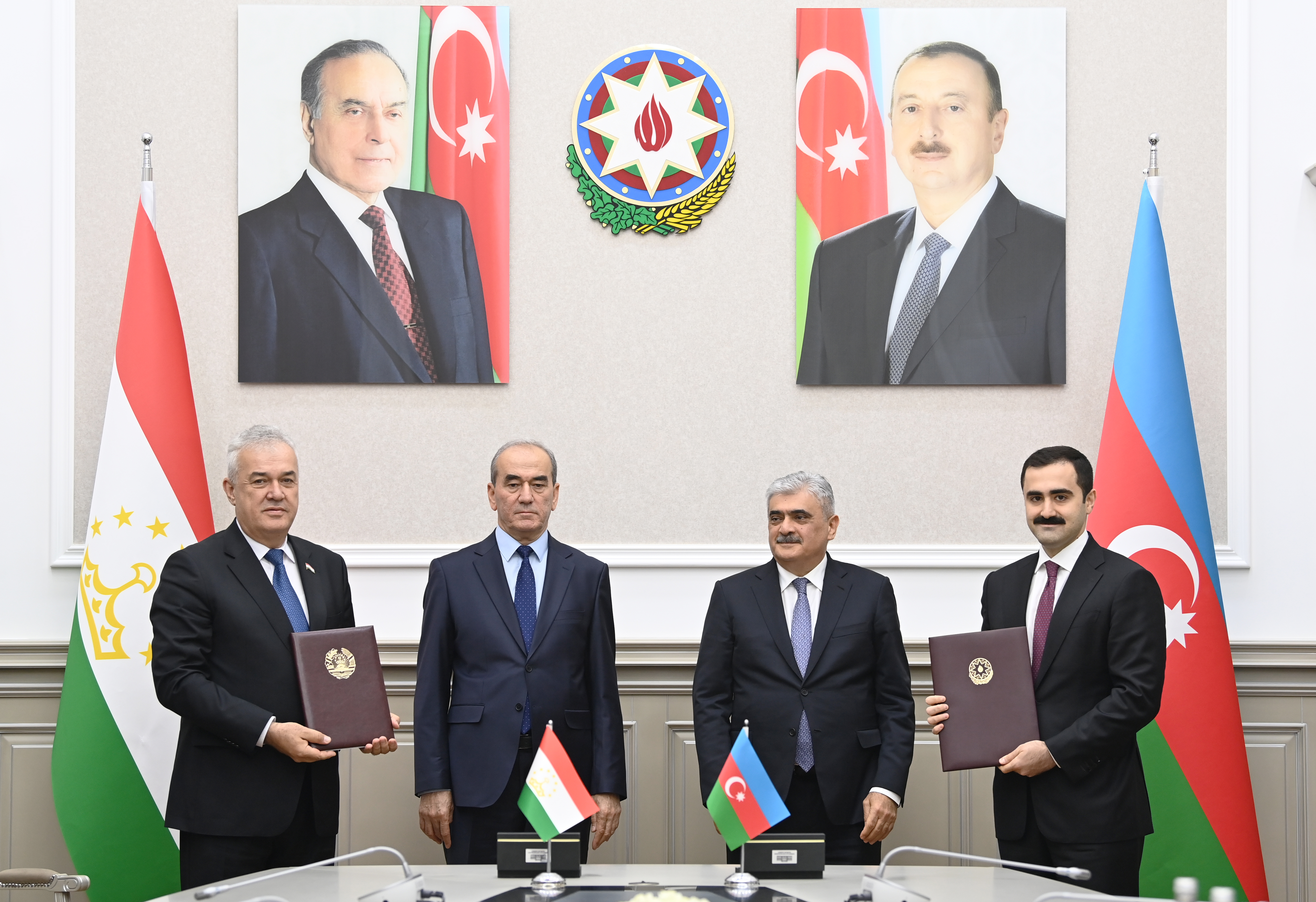 Nazir müavini Azərbaycan - Tacikistan Hökumətlərarası Komissiyasının 8-ci iclasında iştirak edib