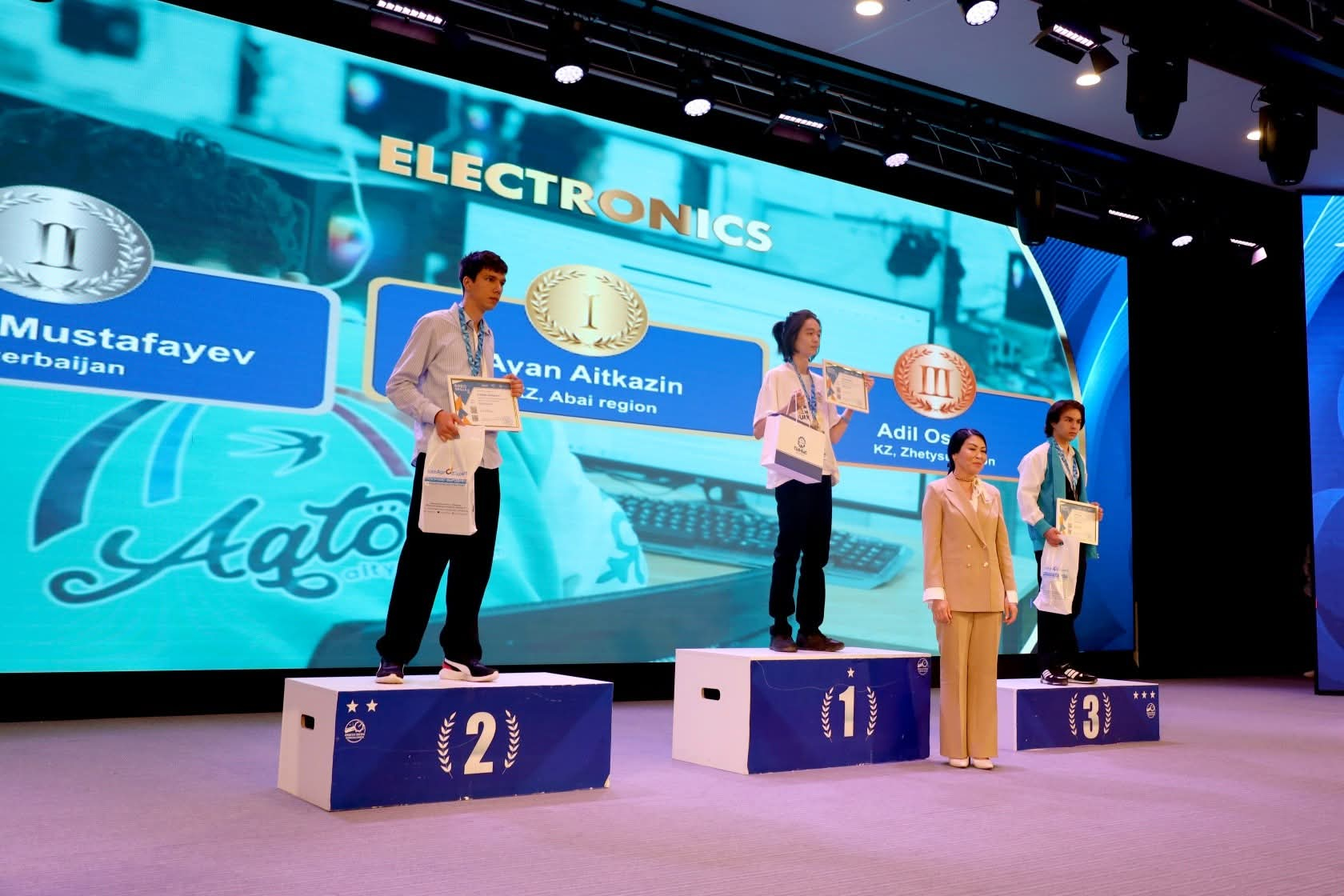 "WorldSkills Azerbaijan" beynəlxalq çempionatda II yeri qazanıb