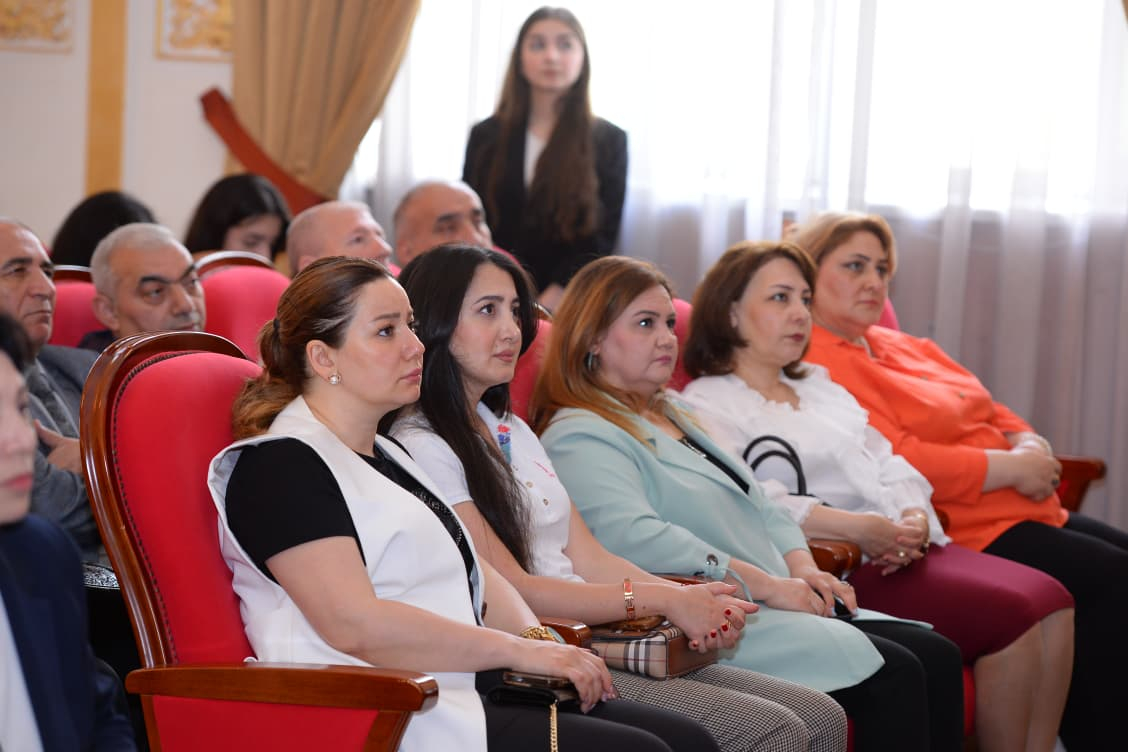 “Ana dili: kimlik və gələcək” mövzusunda respublika konfransı keçirilib