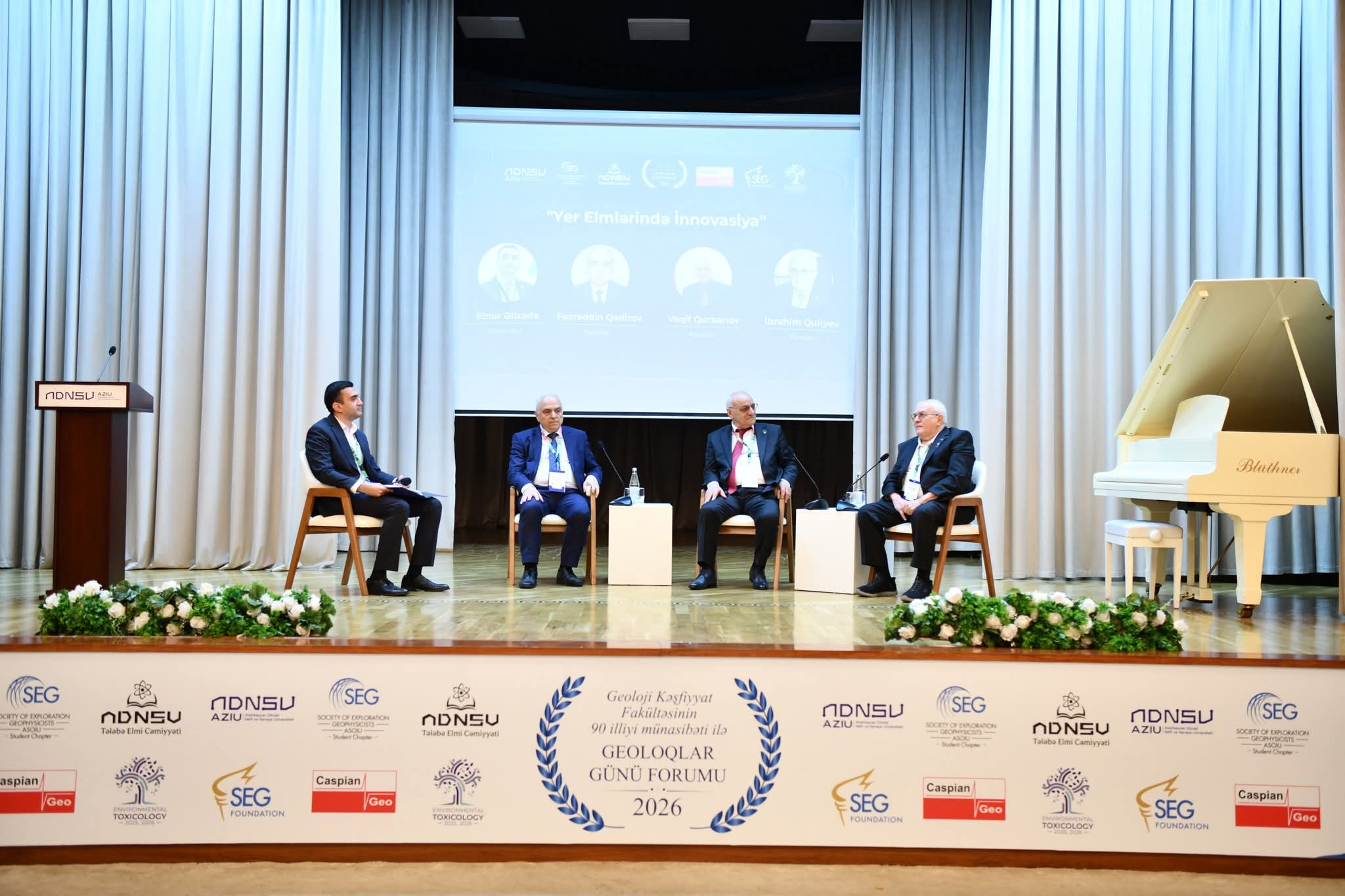 ADNSU-da “Geoloqlar günü” Forumu keçirilib