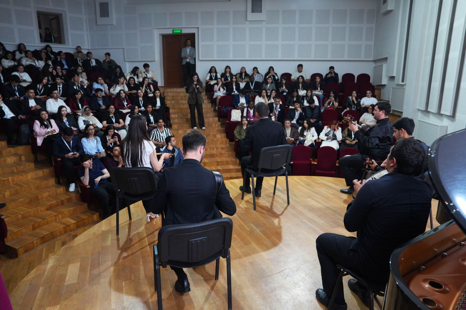 Qarabağ Universitetində mədəniyyət gecəsi keçirilib