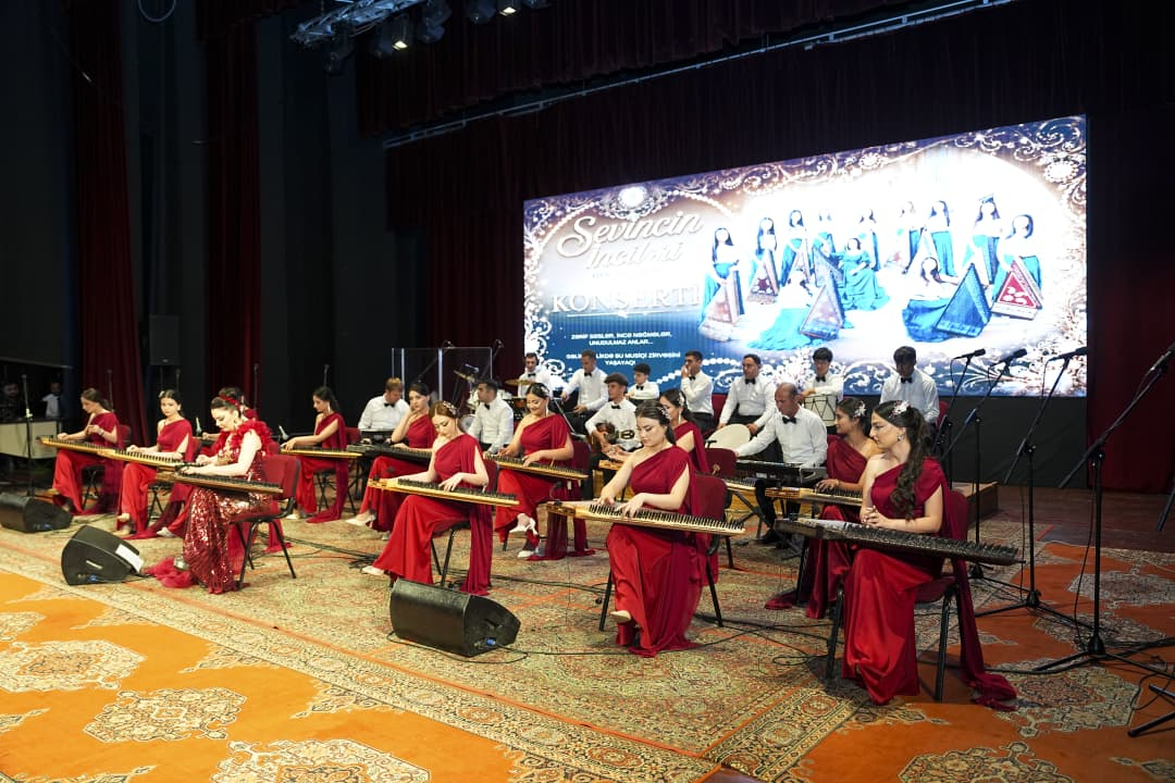 Naxçıvan Musiqi Kollecinin Müstəqillik Gününə həsr olunmuş konserti keçirilib