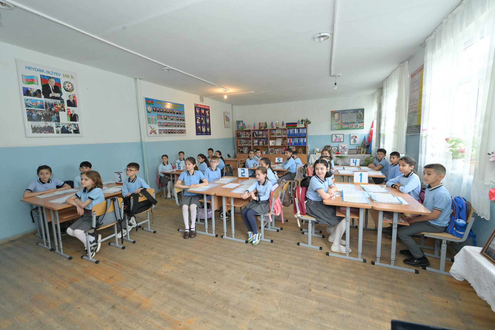 Nazir Qaxda tədris prosesi ilə tanış olub
