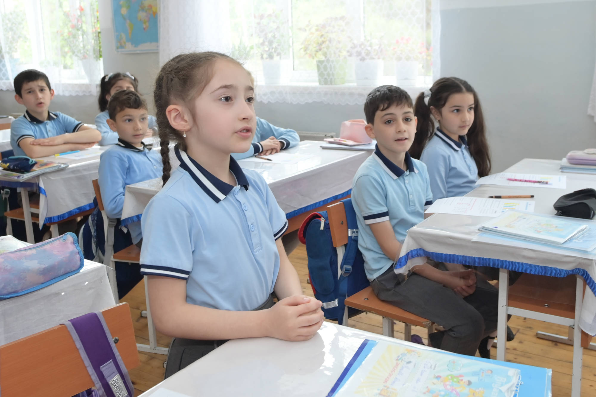 Nazir Qaxda tədris prosesi ilə tanış olub