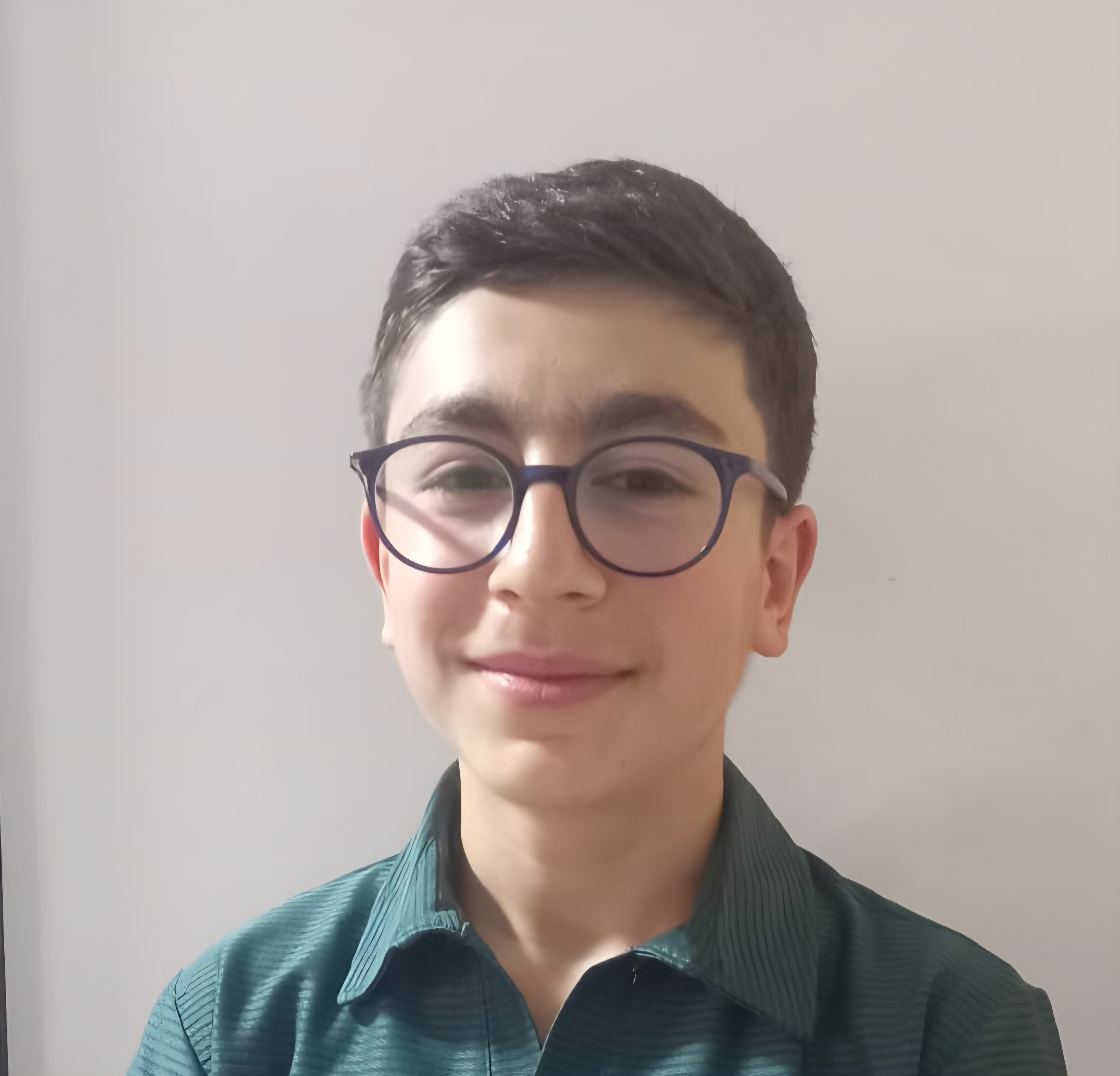 300 bal toplayan şagird: “Yalnız dərs oxumaq kifayət etmir”