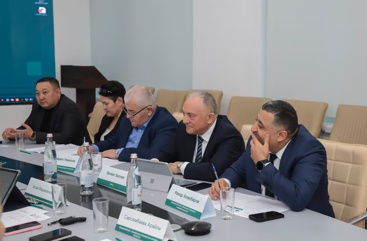 AzTU Qazaxıstanın ali təhsil müəssisələri ilə əməkdaşlığı genişləndirir