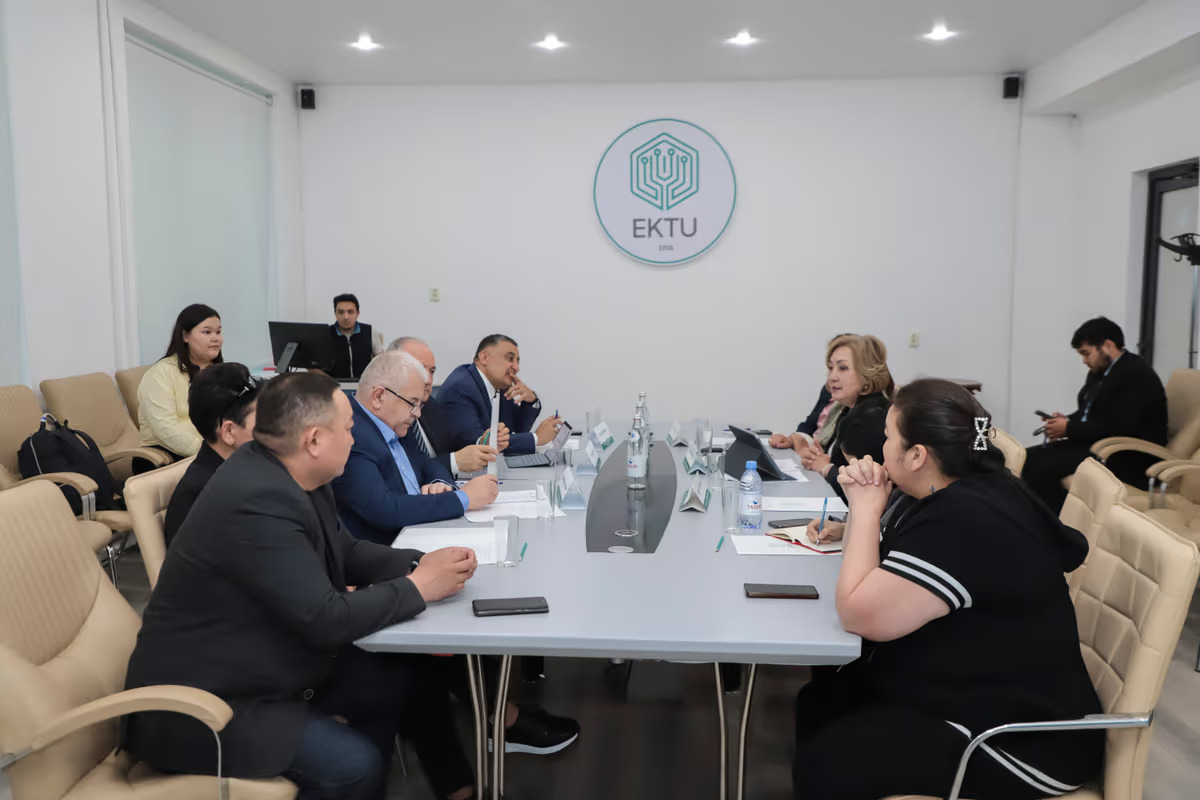 AzTU Qazaxıstanın ali təhsil müəssisələri ilə əməkdaşlığı genişləndirir
