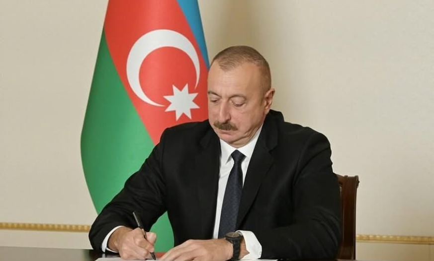 İlham Əliyev hərbi xidmətə çağırış və ehtiyata buraxılma ilə bağlı sərəncam imzalayıb