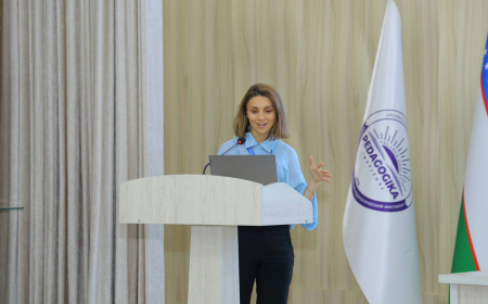 Azərbaycanlı müəllim Özbəkistanda rəqəmsal təhsil mövzusunda təqdimatla çıxış edib