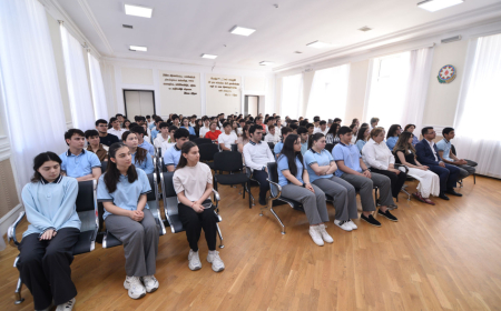 Abituriyentlər Qarabağ Universitetinin təhsil modeli barədə məlumatlandırlıb 