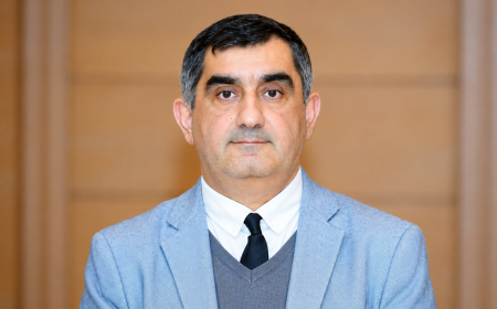 “Bu gün adının mənasını düşünən şagird sabah düzgün ad seçəcək”