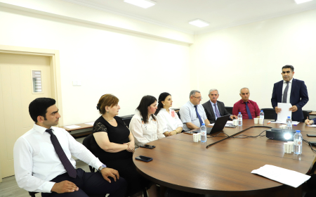 LDU-da I Türkoloji Qurultayın keçirilməsinin 100 illiyinə həsr olunmuş “Dəyirmi masa” keçirilib 