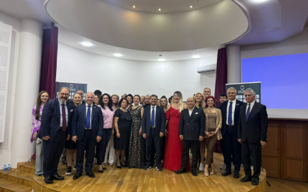 Qarabağ Universitetində professional səs elminə həsr olunmuş konqres təşkil edilib