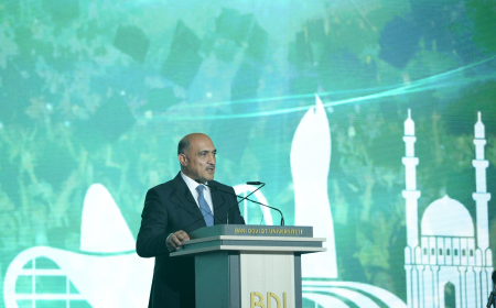 Məzunların biliyi ölkəmizin inkişafına yönəldilməlidir - İdris İsayev 