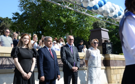 Firudin Qurbanov 6 nömrəli məktəb-liseyin “Son zəng” tədbirində iştirak edib