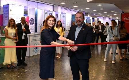 QS sammitində Azərbaycan pavilyonunun açılışı olub 