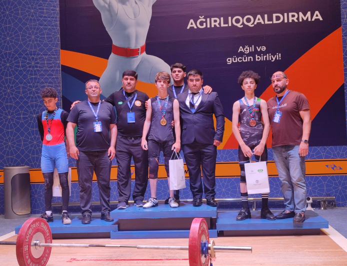 Ağırlıqqaldırma üzrə ilk qaliblər məlum olub
