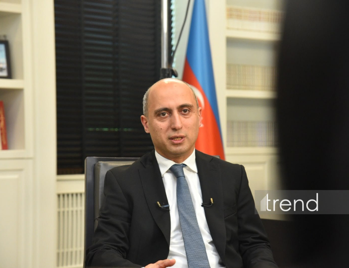 Nazir: Dərsliklərdə ciddi məzmun problemləri mövcuddur 
