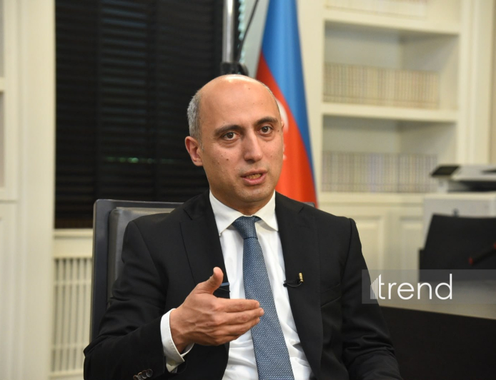 Müəllim peşəsinin nə qədər çətin olduğunu hamımız bilirik