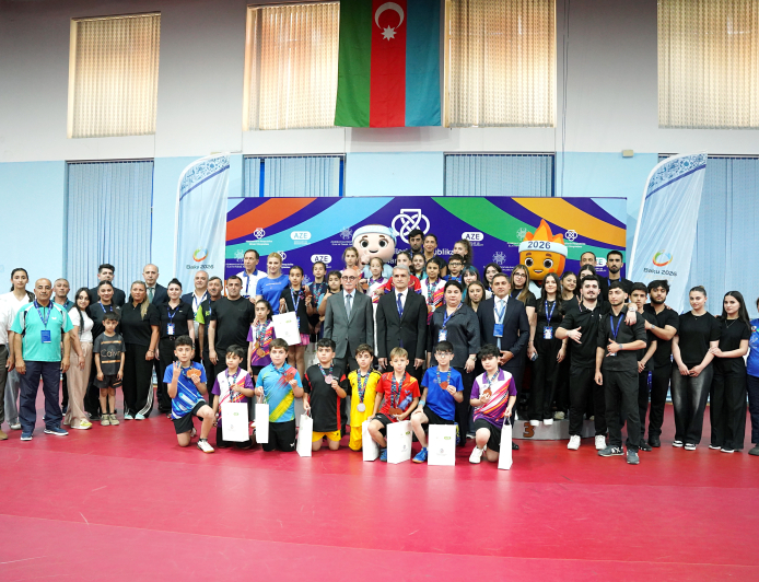 Stolüstü tennis yarışları başa çatıb