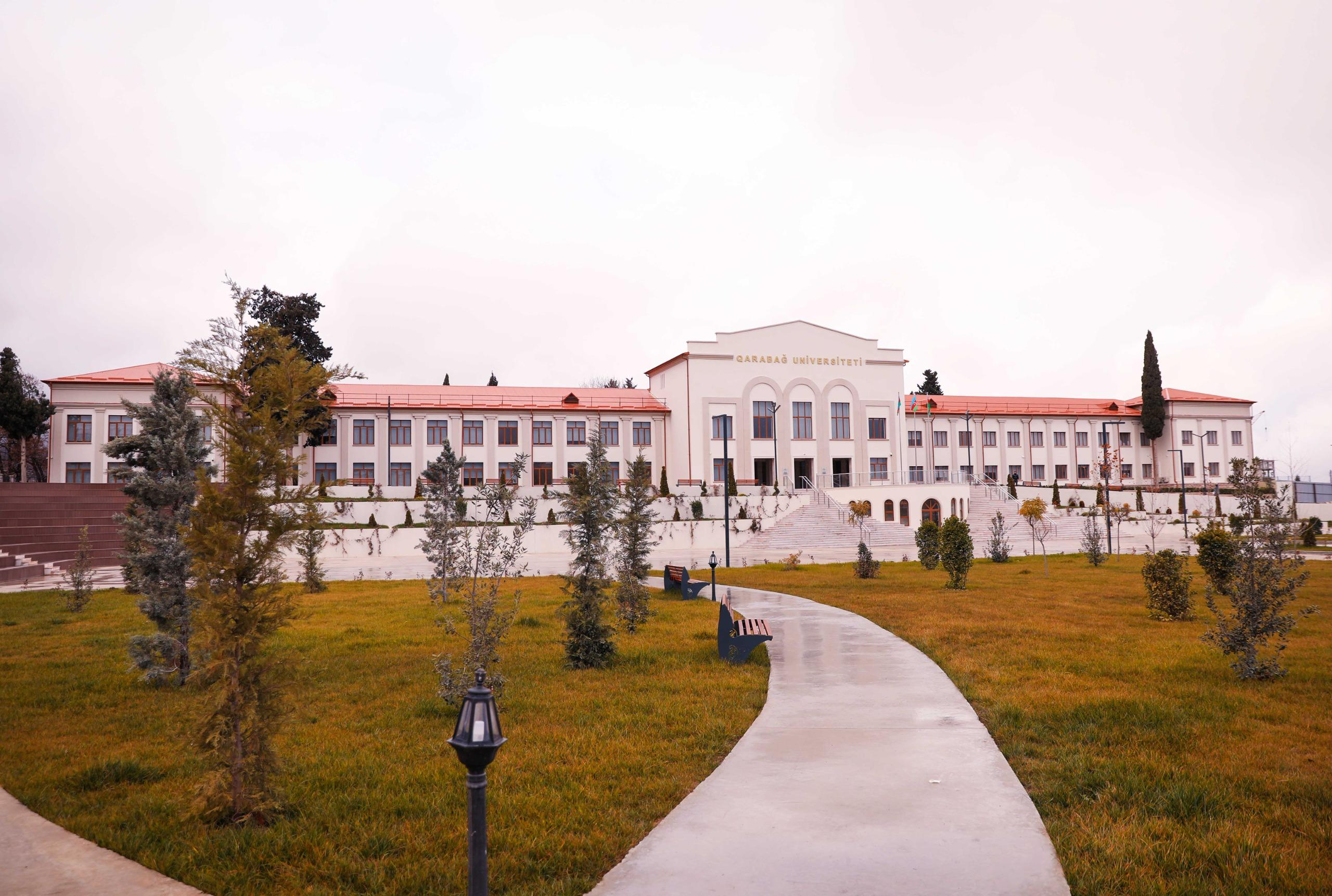 Qarabağ Universitetinə yüksək bal toplayan abituriyentlər maraq göstərir
